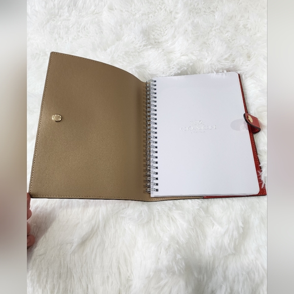 Coach Notebook - Picture 6 of 10